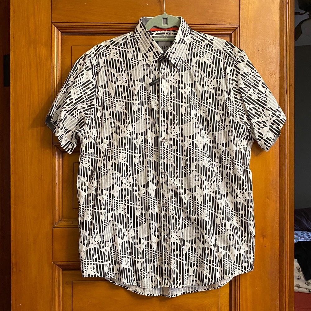 Classic Fit Celestial Seashell Button-Up Shirt